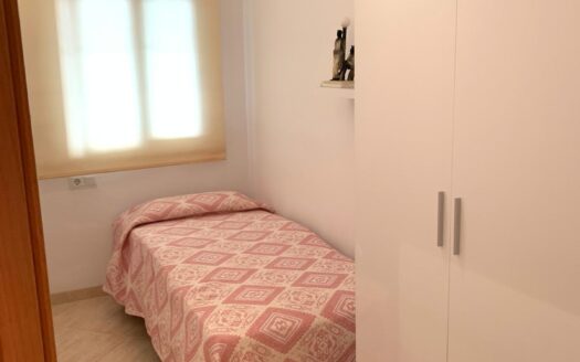 SANTA MARGARITA-  Piso de 2 habitaciones con piscina