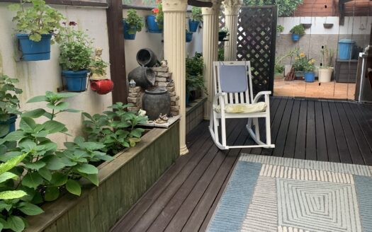 Vilafant – Casa de 5 habitacions